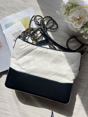 Chanel Aged Calfskin Medium Gabrielle Hobo